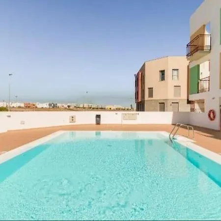 Sunflower, El Con Piscina En Complejo Residencial * Puerto del Rosario (Fuerteventura)